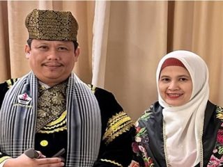 Penobatan Datuak Rajo Basa Perkuat Marwah Suku Panyalai