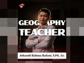 Guru Geografi SMA Unggul Garuda Tanamkan Kepedulian Lingkungan